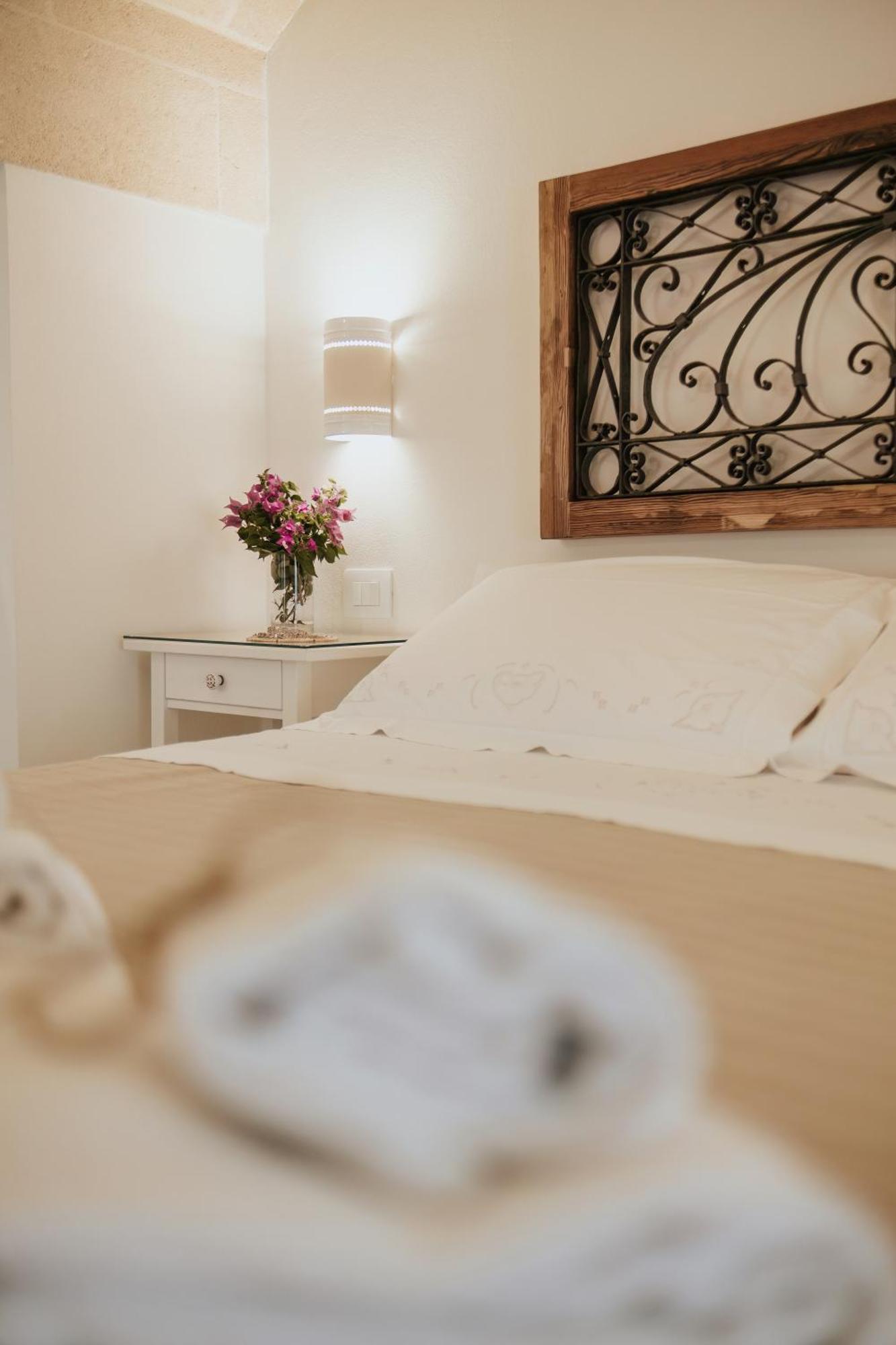 Le Maioliche - Apulian B&B Гроталие Екстериор снимка